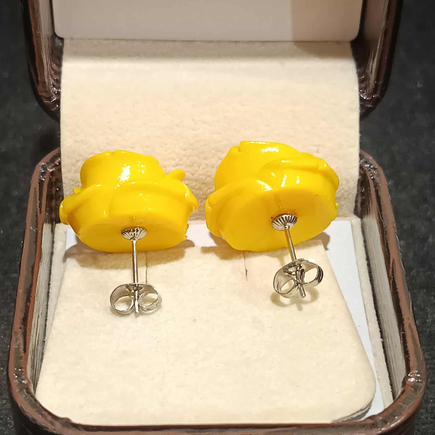 ต่างหูกุหลาบ M สีเหลือง Y039
