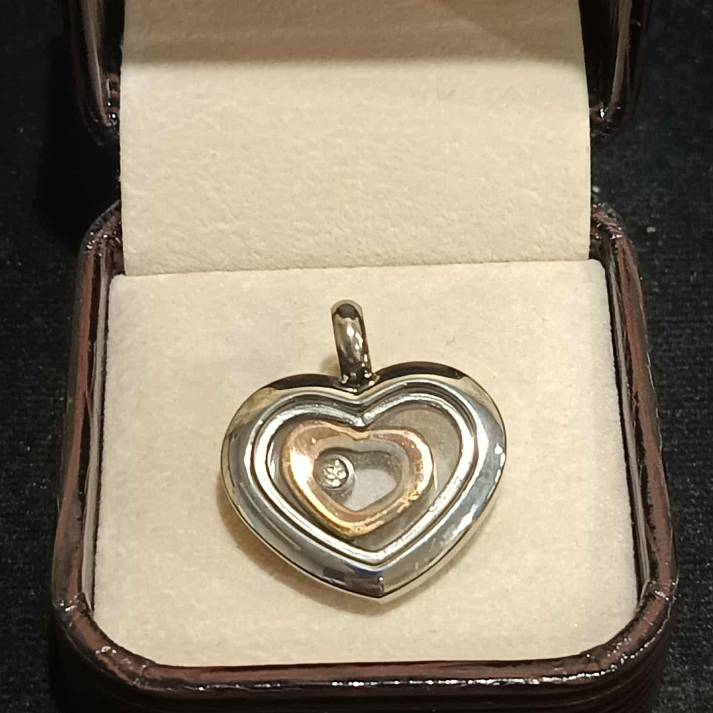 จี้รูปหัวใจสองสี ห้อยเพชรเลียนแบบ Y052