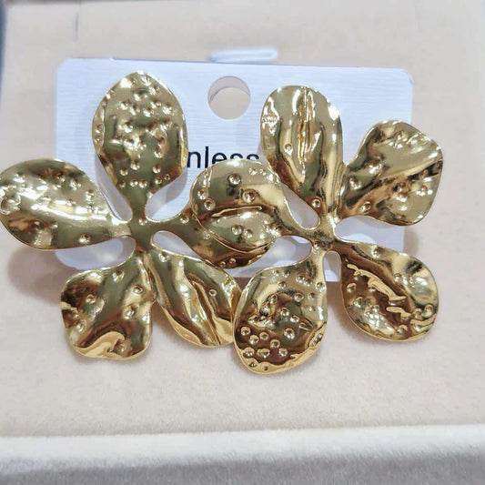 ต่างหูสีทอง คละลาย Y071