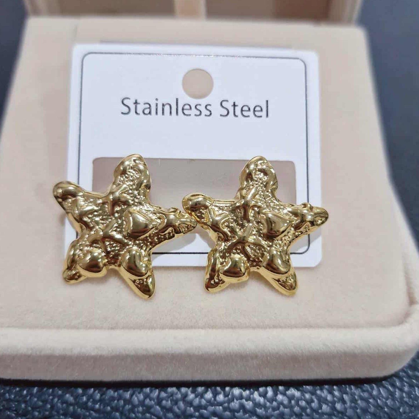 ต่างหูสีทอง คละลาย Y073