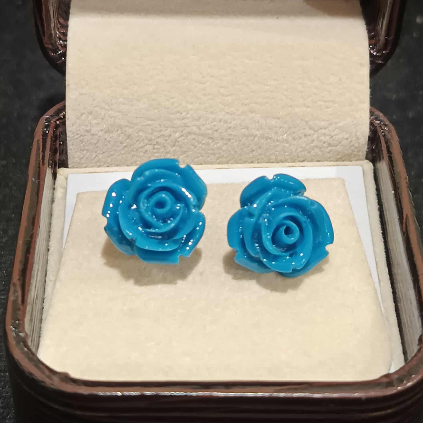 ต่างหูกุหลาบ S คละสี  Y040